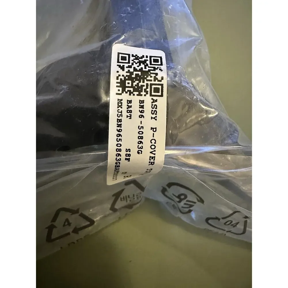Original Samsung TV Stand | Legs BN96-50863G & BN96-50868K For 65
